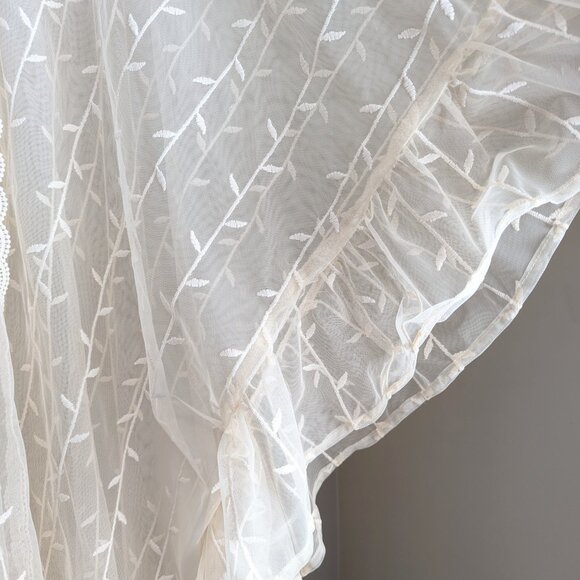 Torrid Lace Ruana Wrap - Picture 10 of 11